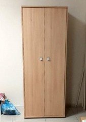 Офисный шкаф для одежды